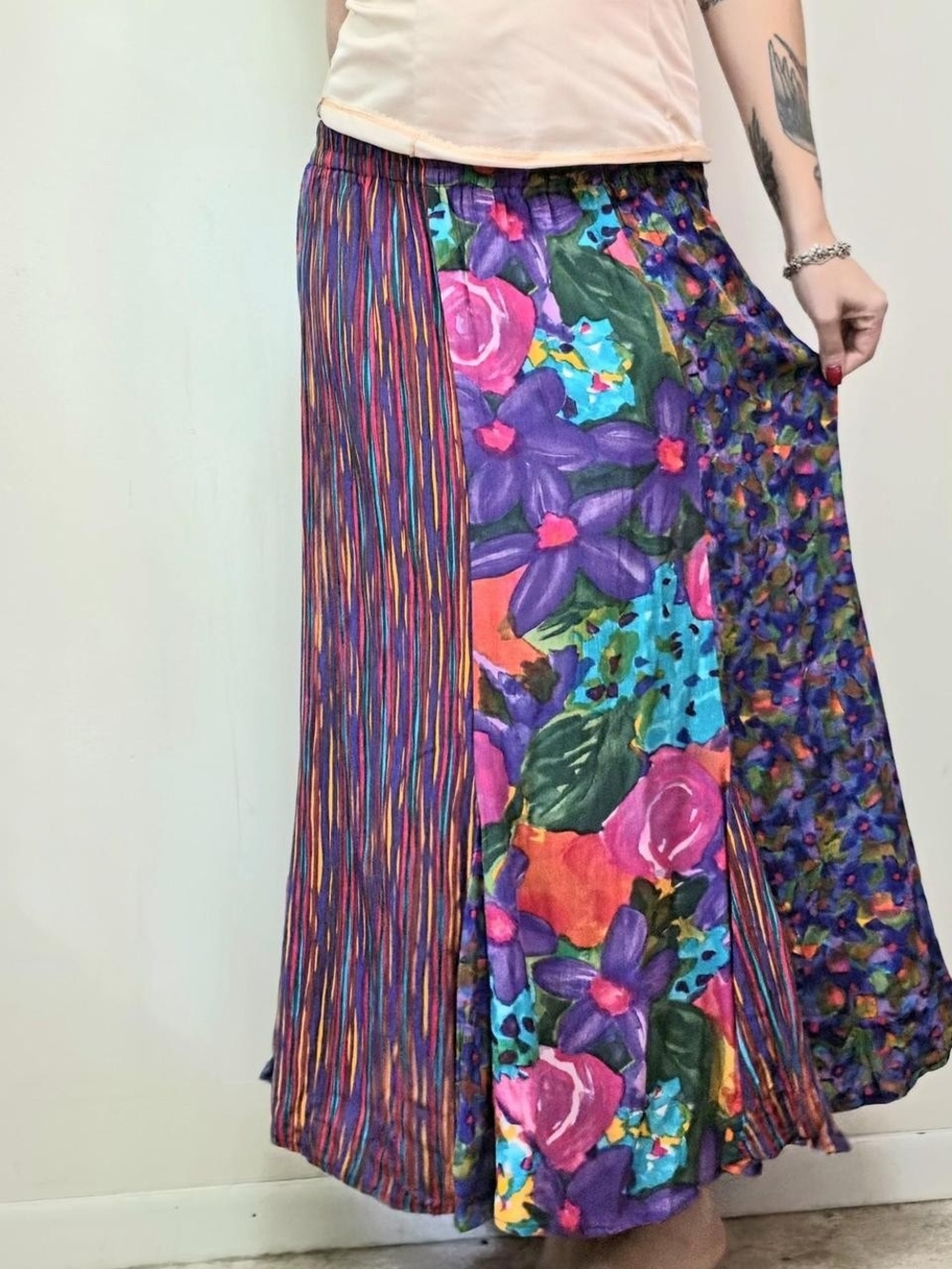 80s Vintage purple maxi skirt with multicolor floral pattern & stripes